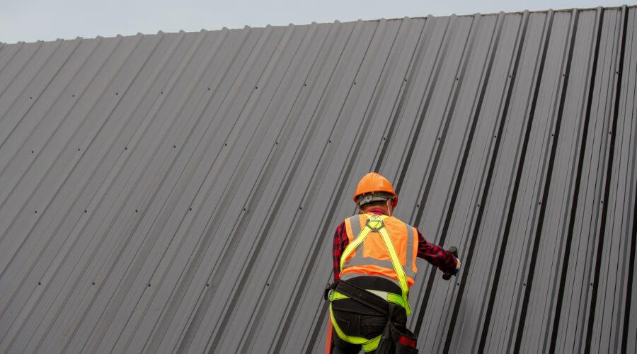 Professional Flat Roofing Installation in Paige, TX